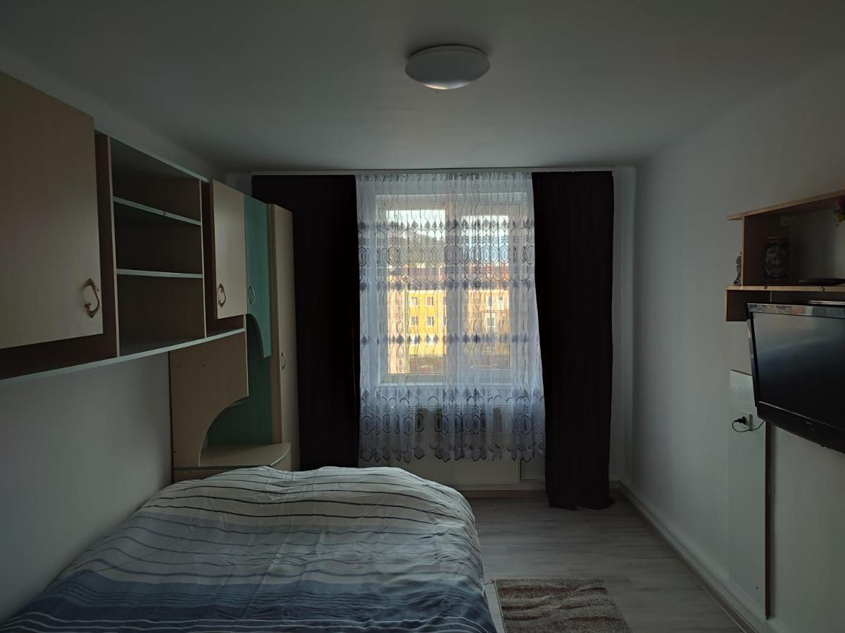 Apartamento Lafru Zărneşti Exterior foto