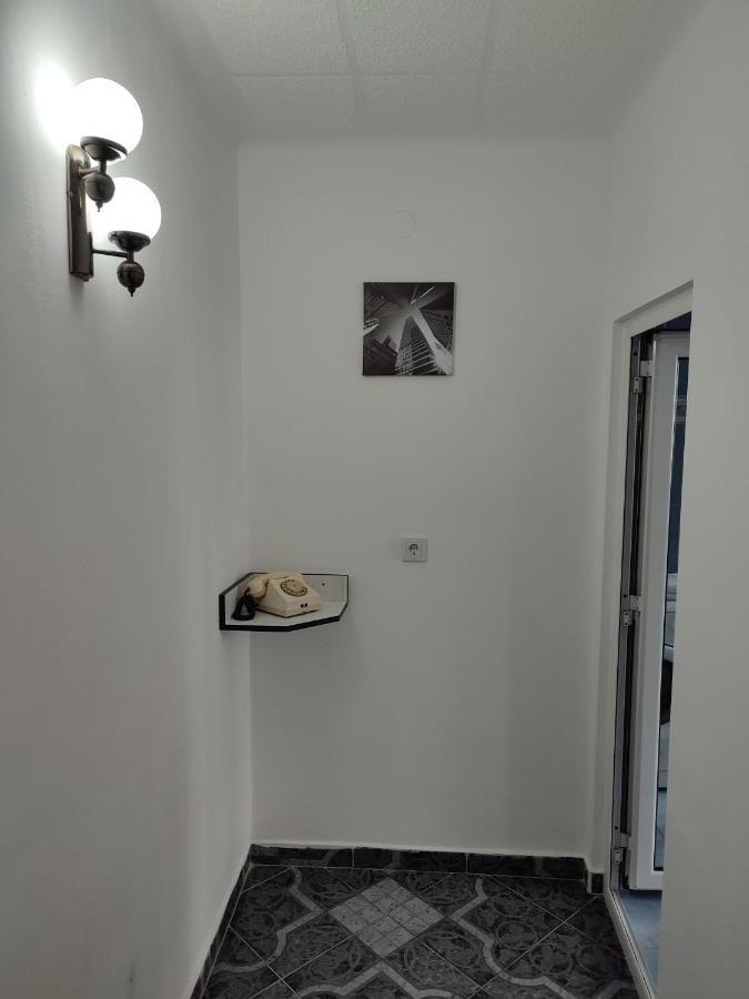 Apartamento Lafru Zărneşti Exterior foto